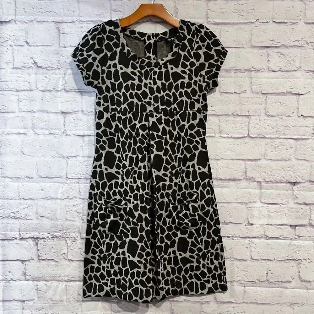 Enfocus Studio Animal Print Scoop Neck Pleated Dress Short Sleeve With‎ Pockets
